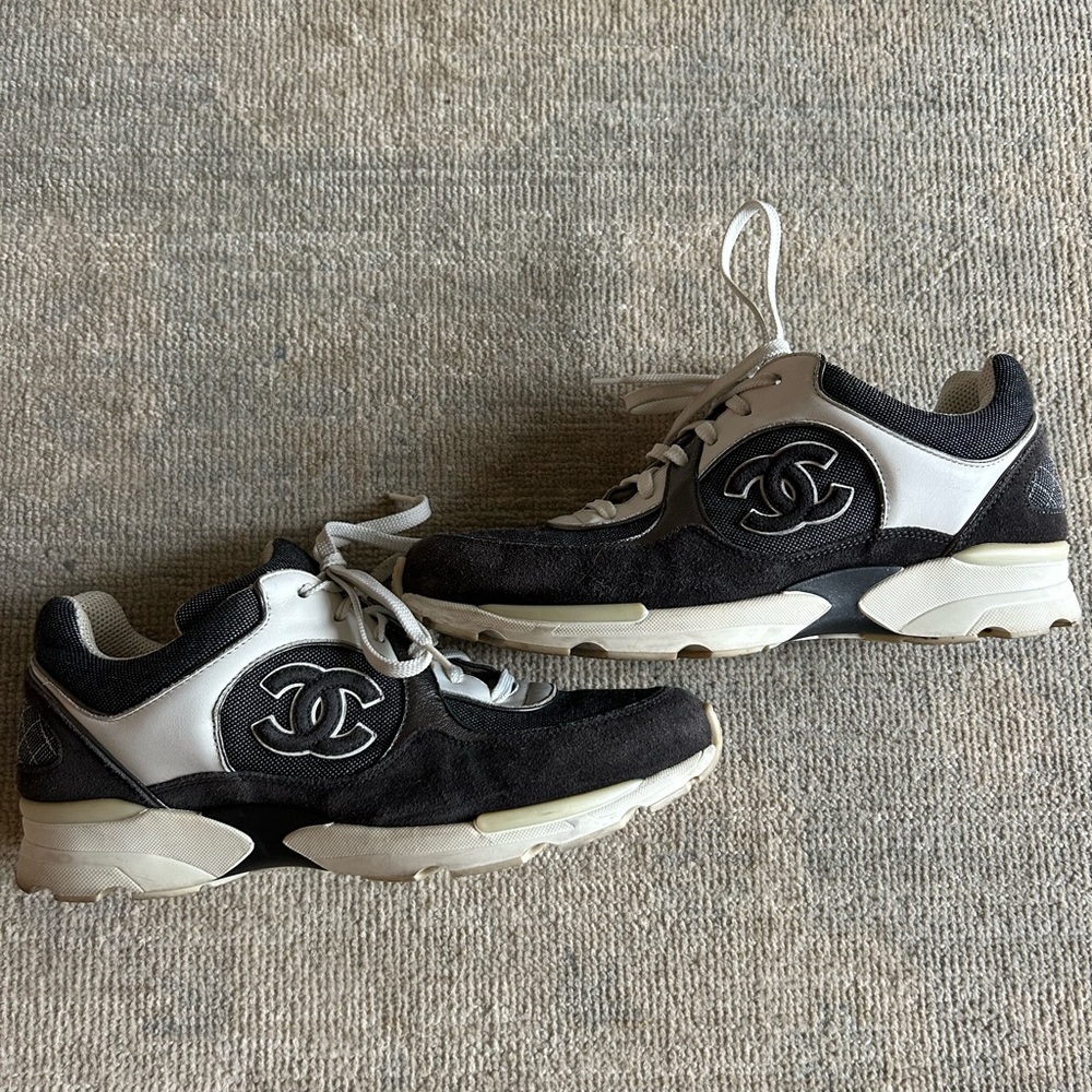 CHANEL Black and White Athletic Sneakers - Picture 8 of 8